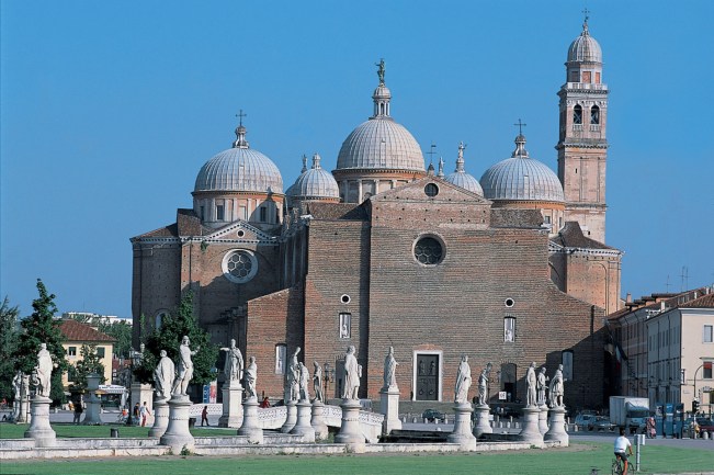 basilica_santa_giustina_esterno_rid-2